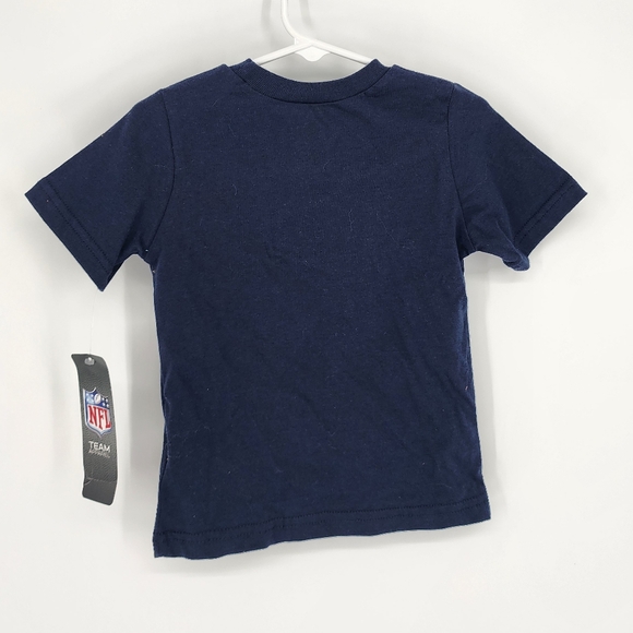 NFL New England Patriots Graphic Tee NWT Toddler Boys 2T Football - Picture 2 of 5